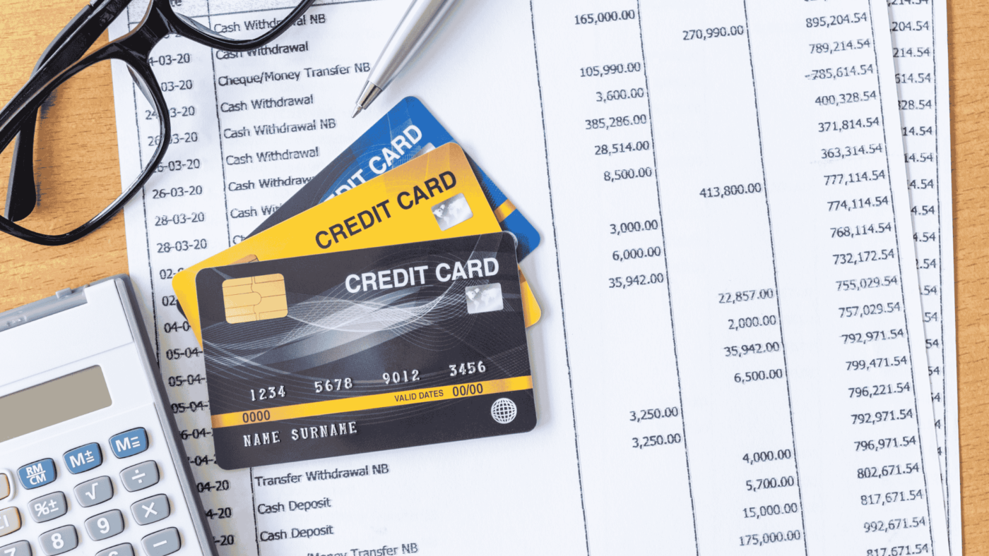 Kredi kartları ve finansal belgeler